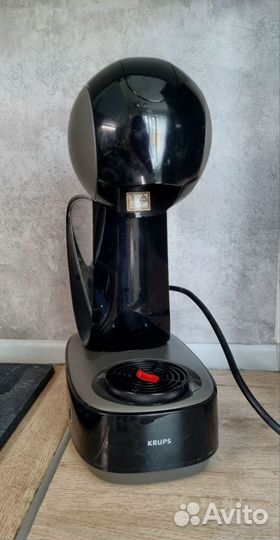 Кофеварка капсульная dolce gusto