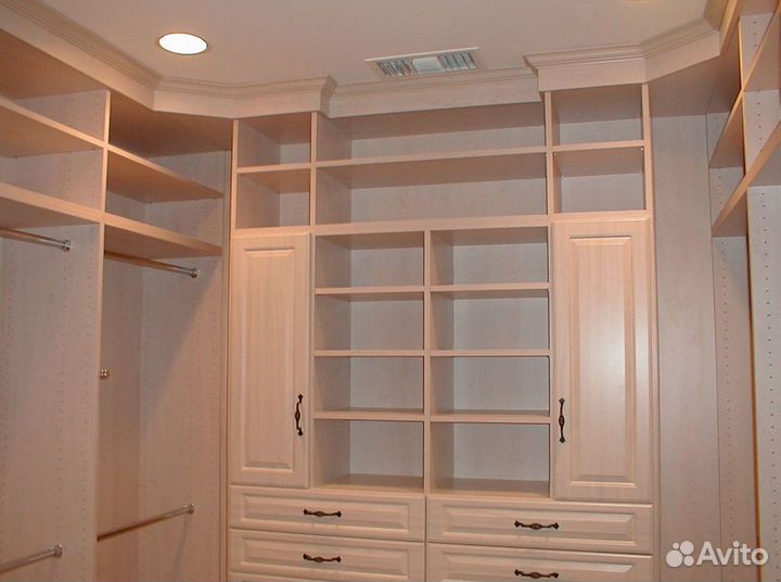 Шкаф в спальню