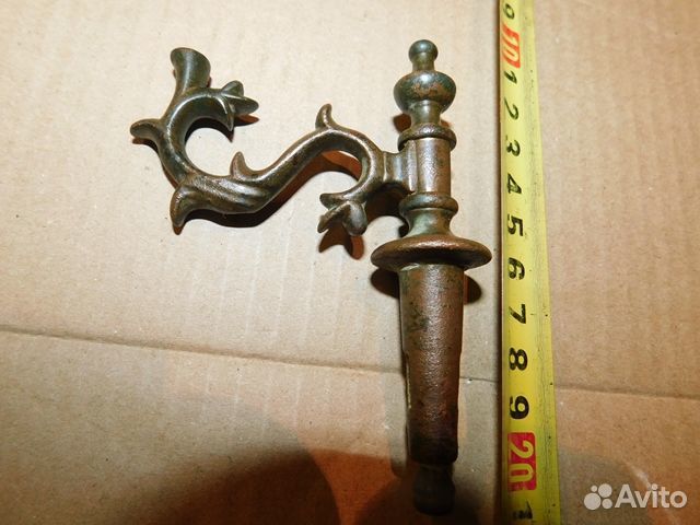 Красивый верток-ключ от царского самовара