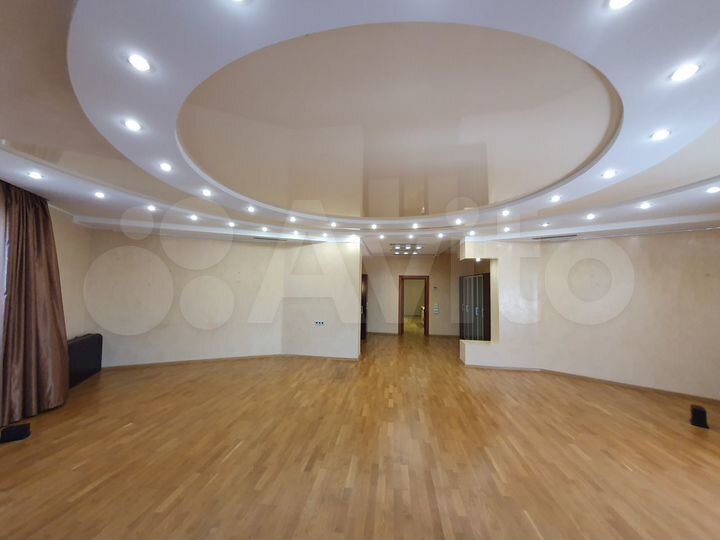 Офис в центре, 130 м²