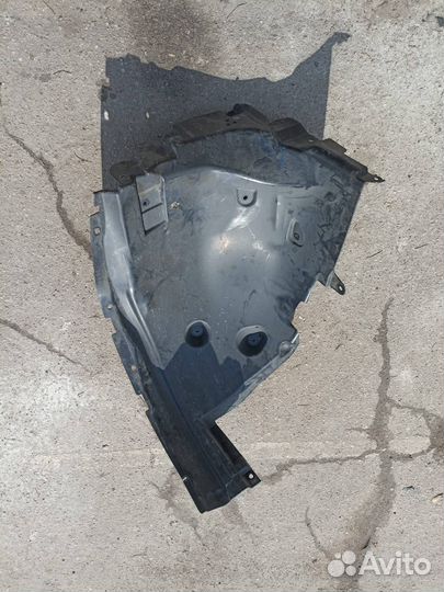 Подкрылок передний левый BMW X3 G01 2018