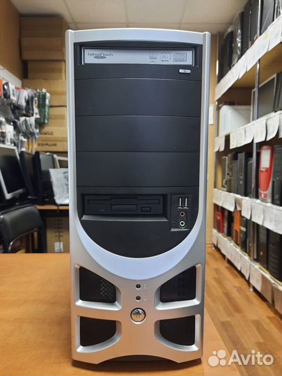 Компьютер AMD Phenom X3 8550/4Гб/H80/GF6600 1M