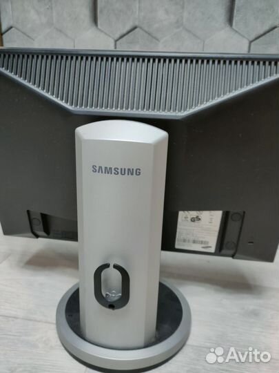 Монитор Samsung + колонки