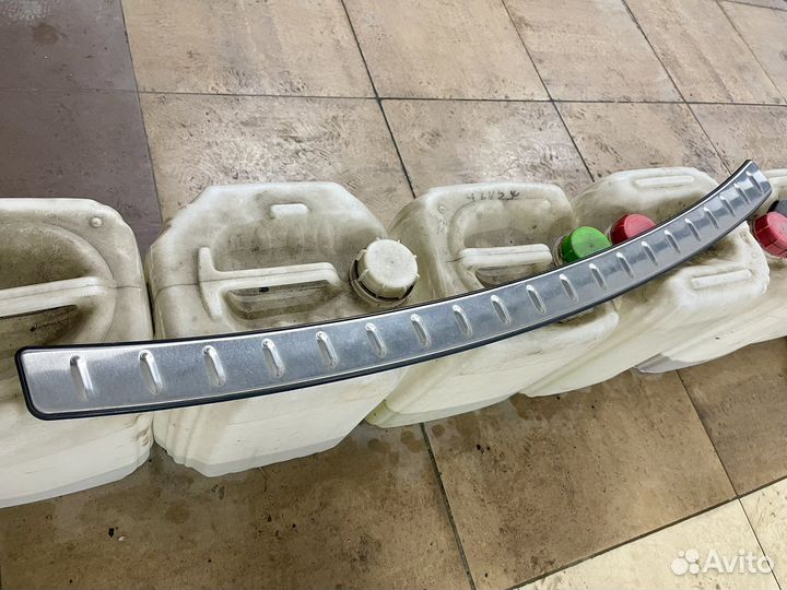 Молдинг заднего бампера infiniti fx/qx