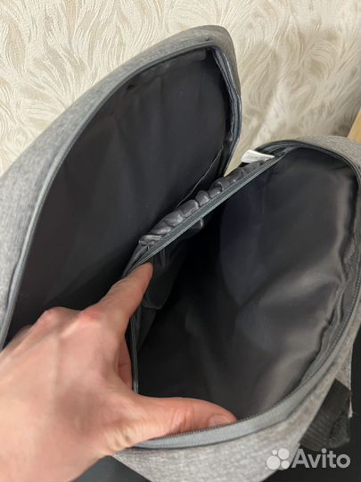 Рюкзак для ноутбука 15.6
