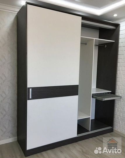 Шкаф купе угловой