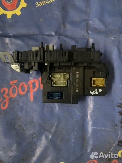 Блок предохранителей задний Mercedes W204