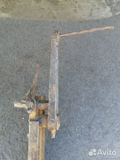 Ключ немецкий консервный