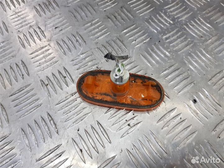 Фонарь боковой (Ходовой) Мерседес Sprinter (906)