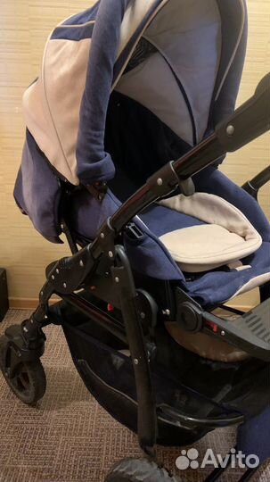 Коляска + много детской одежды читайте описание