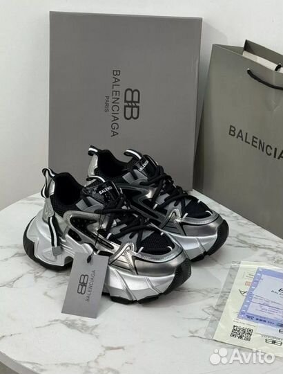Balenciaga кроссовки женские