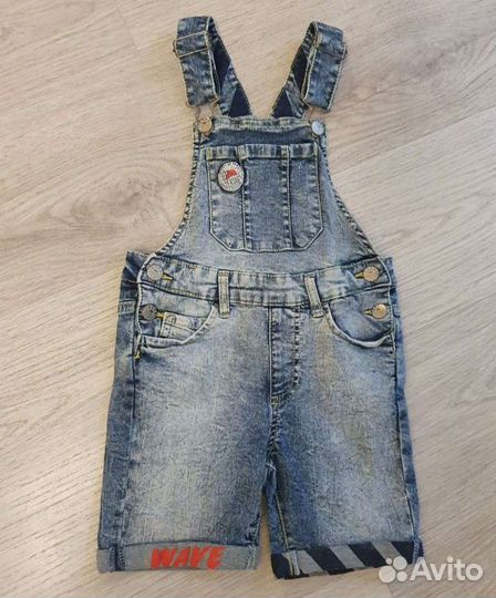 Джинсовые шорты