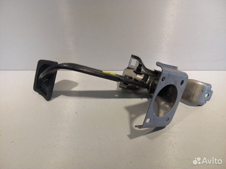 Педаль тормоза Kia Rio седан G4FC 2016