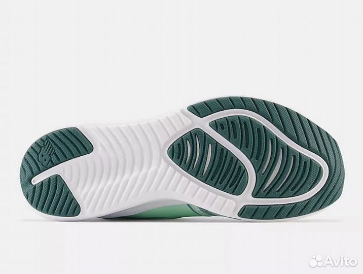 Кроссовки New Balance Nergize Sport LUX