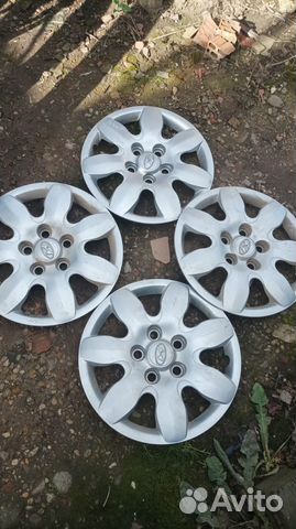Хендай R15 колпак диска 4 шт бу