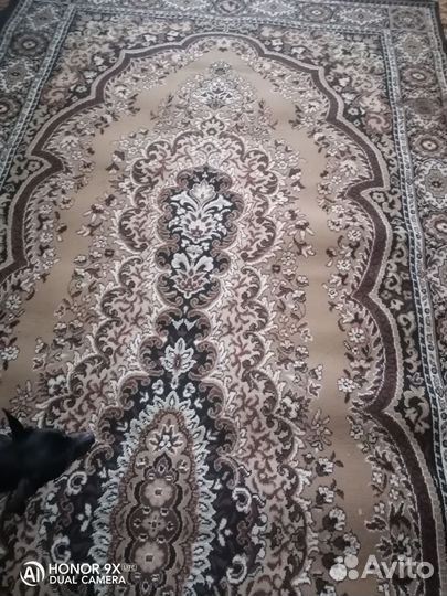 Ковер шерстяной