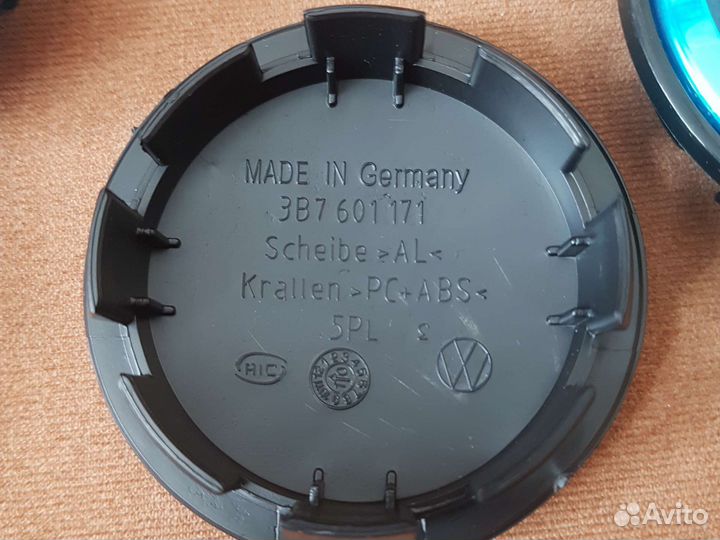 Заглушки литых дисков VAG Volkswagen 3B7601171