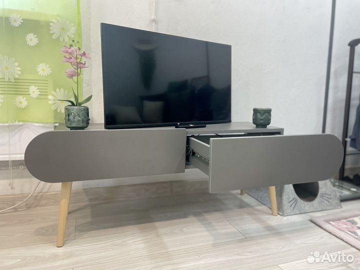 Тумба под тв