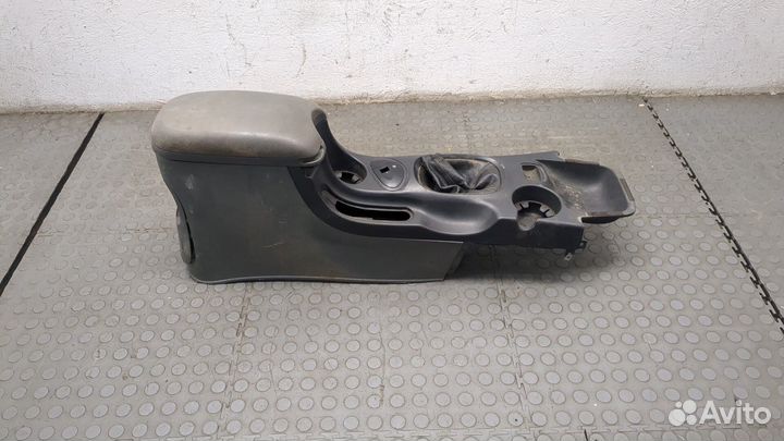 Консоль салона Hyundai Santa Fe, 2002