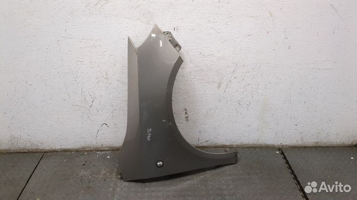 Крыло Skoda Roomster, 2010