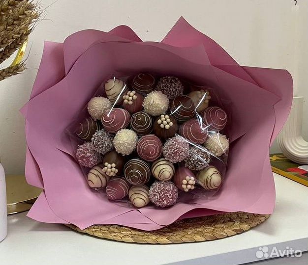 Клубничный букет