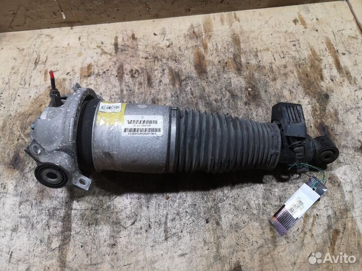 Пневмо Стойка задняя левая Porsche Cayenne