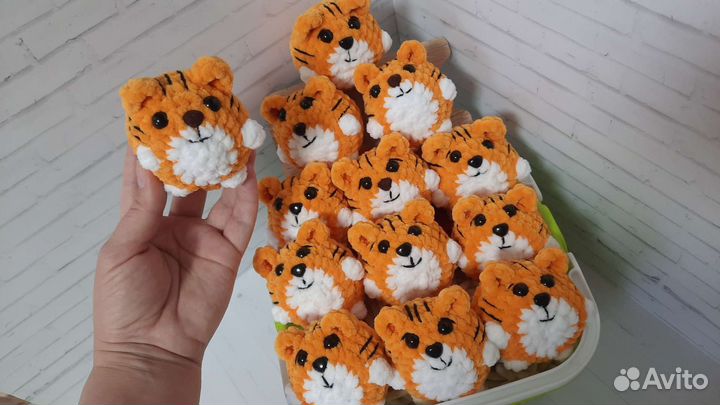 Брелок тигрёнок