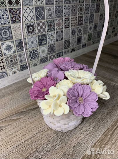 Сладкий подарок девушке