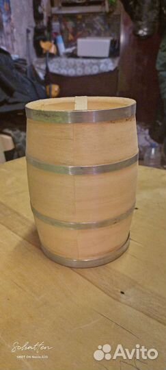 Деревянный бочонок