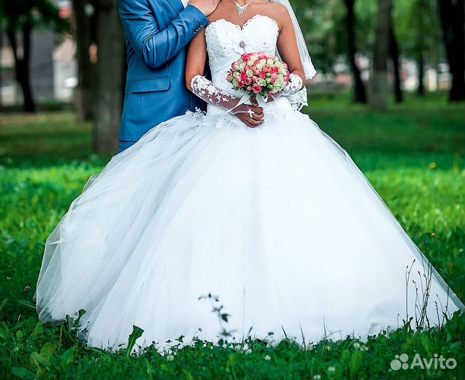 Свадебное платье