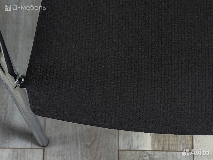 Кресло для совещаний