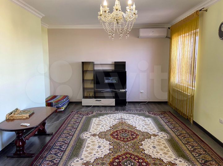 2-к. квартира, 85 м², 6/6 эт.