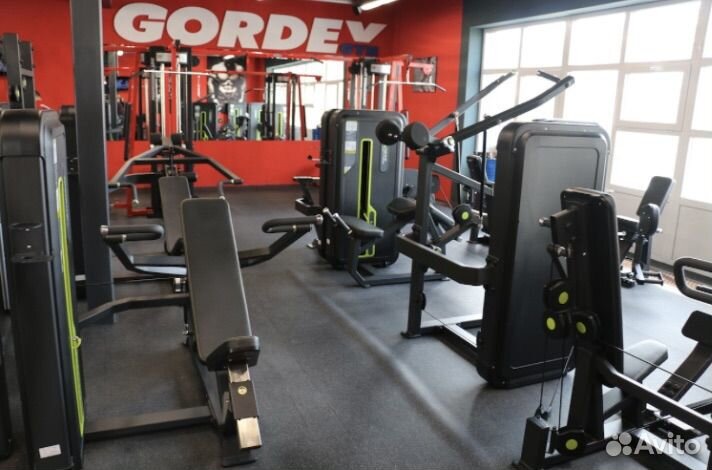 Абонемент в фитнес клуб