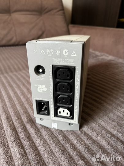 Бесперебойник APC Back-UPS CS 500VA