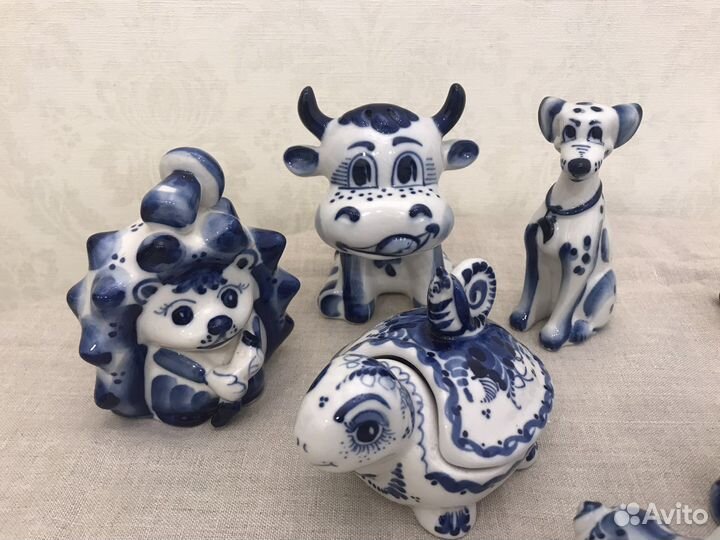 Фигурки гжель