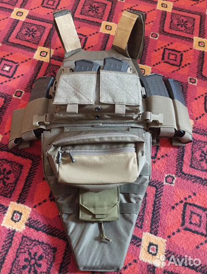 Тактический бронежилет (Плитник)