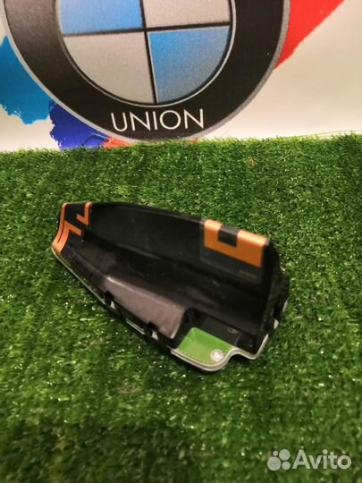 Антенна на крыше BMW G30