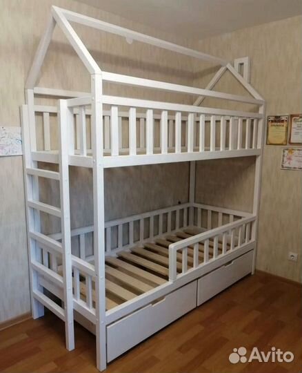 Кровать домик детская