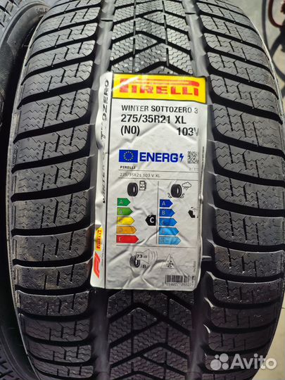 Pirelli Winter Sottozero 3 255/35 R21 и 275/35 R21 103V