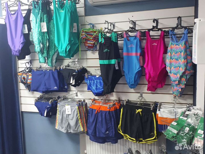 Все для бассейна.очки.купальники.шапочки.ласты