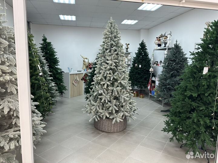 Елки искусственные