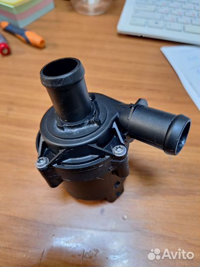 Дополнительная помпа KIA