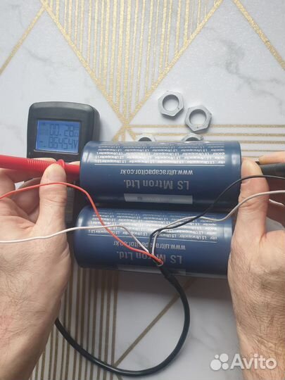 Суперконденсаторы 3000f за 2шт