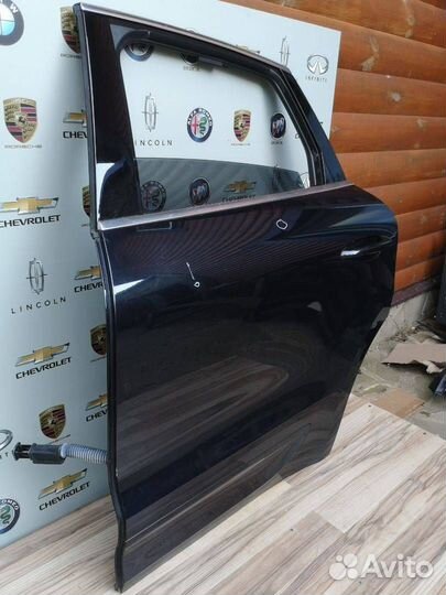 Дверь задняя левая Porsche Macan 2014 95B833311A
