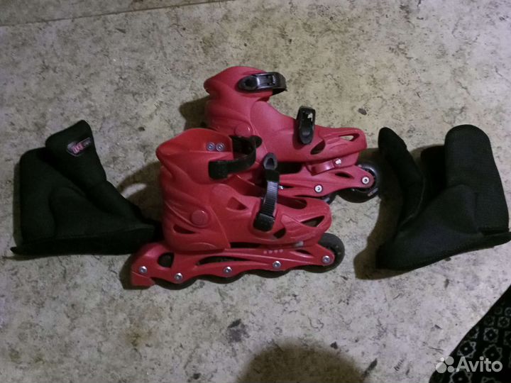 Роликовые коньки