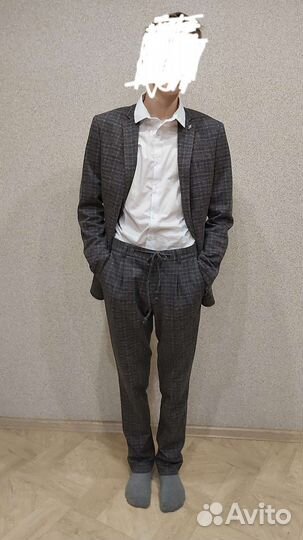 Мужской костюм
