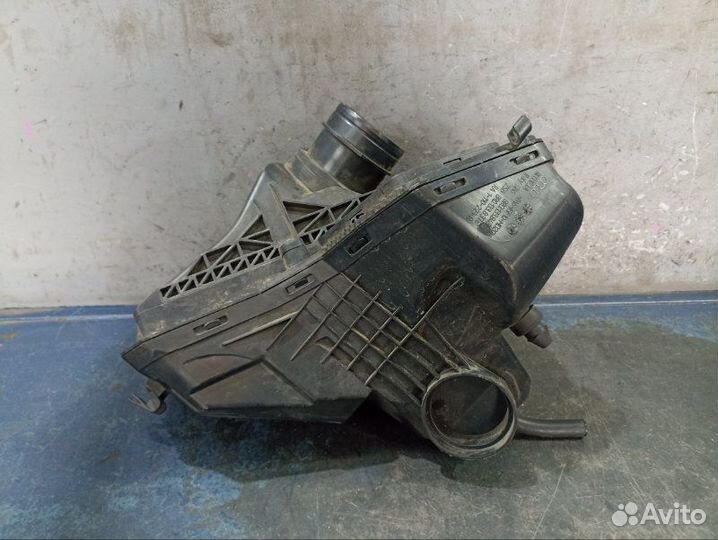 Корпус фильтра Audi A4 B8