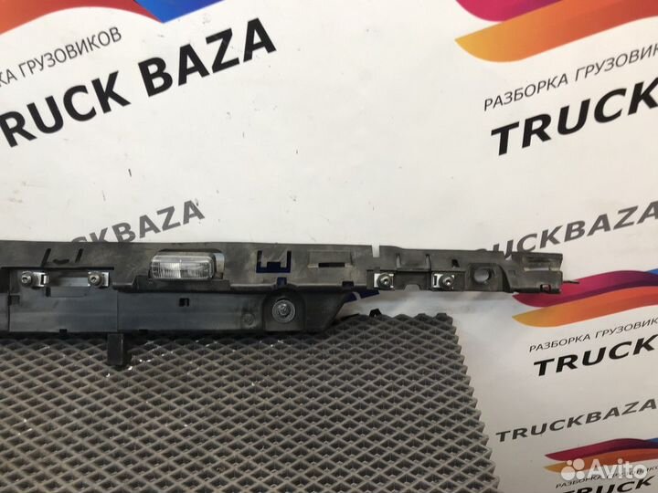 82903982 Кронштейн солнцезащитного козырька