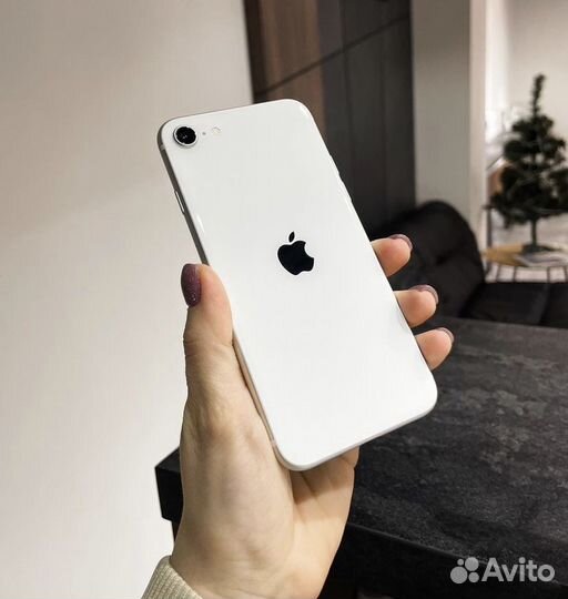 iPhone SE (2020), 128 ГБ
