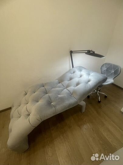 Кушетка для наращивания ресниц